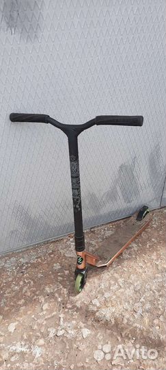 Трюковой самокат