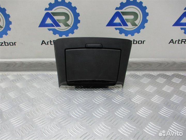 Бардачок центральной консоли Kia Ceed 1 1.6 G4FC