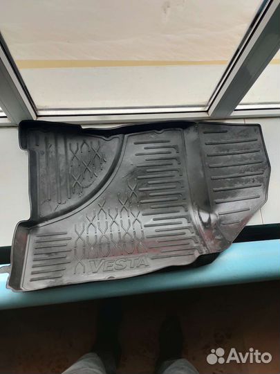 Коврики на Весту