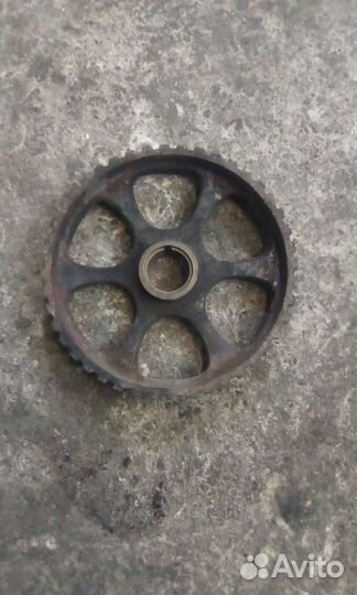Шестерня распредвала VW Passat B3 Golf Audi 80 100