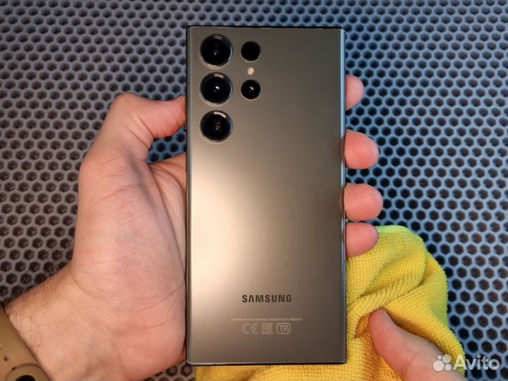 Samsung Galaxy S23 Ultra, 12/256 ГБ