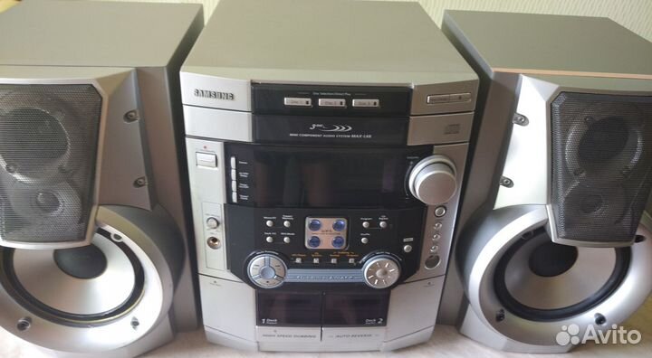 Музыкальный центр