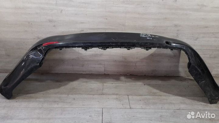 Бампер задний под парктроники Toyota Land Cruiser