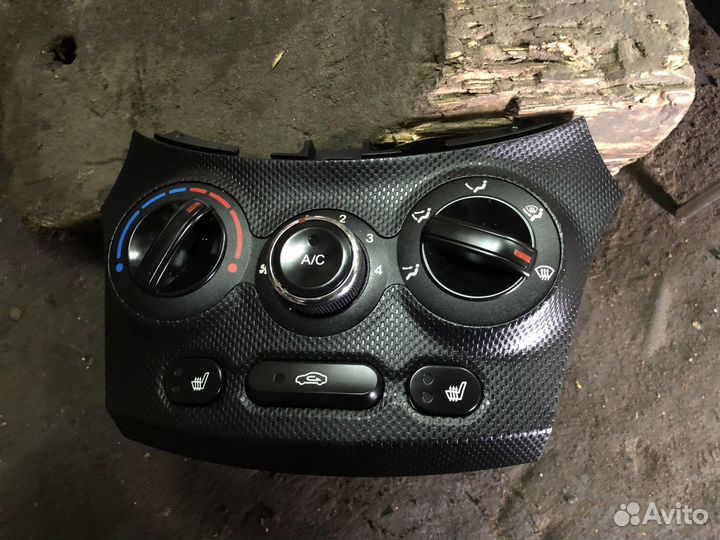 Блок управления печкой хундай солярис 1 дорестайл