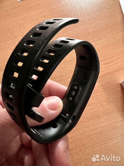 Фитнес-браслет Huawei Band 3 Pro