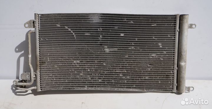Радиатор кондиционера (конденсер) Skoda Fabia