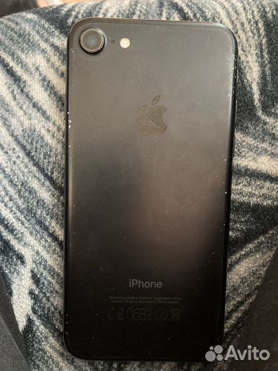 Телефон iPhone 7 32gb