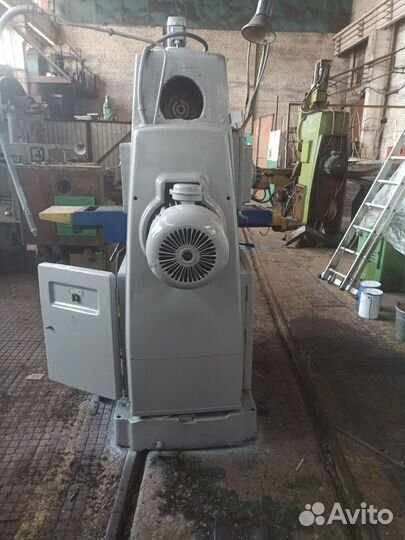 Фрезерный станок 6Р12