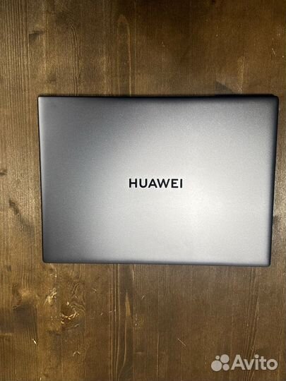 Huawei matebook 16s i7 13700H