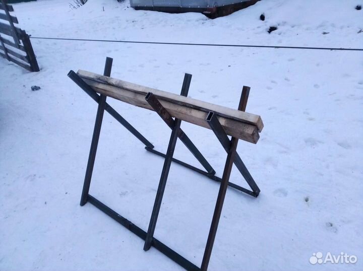 Козлик для распиловки дров