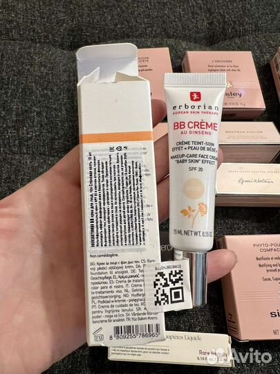 Gucci, sisley, Westman Atelier, Laura mercier