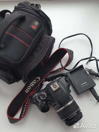 Зеркальный фотоаппарат canon 550d