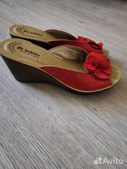 Босоножки, туфли