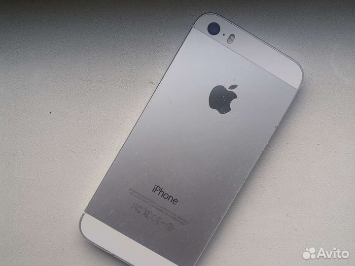 Телефон iPhone 5s на разбор