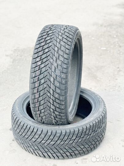 Zmax Winternova Stud II 255/45 R19 72T