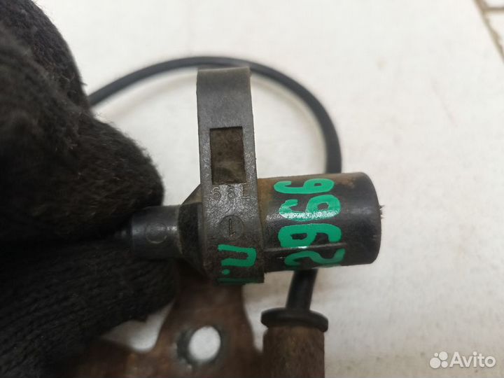 Датчик ABS передний Субару