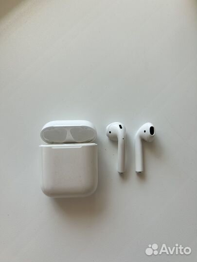 Airpods 1
