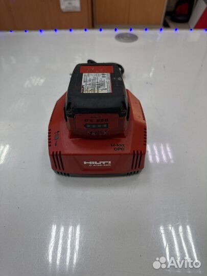 Зарядное ус-во HIlti C 4/36-350 + B22/3.0 (6556)