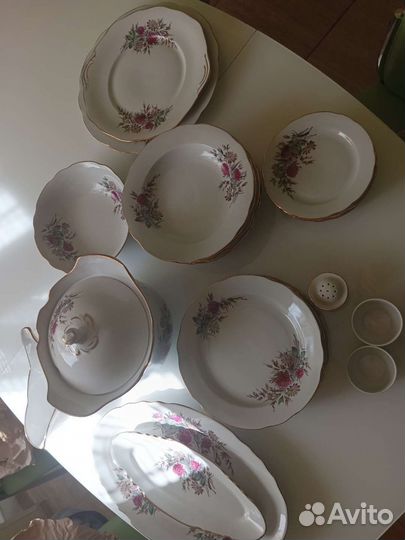 Сервиз столовый новый