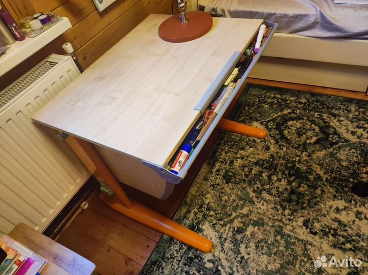 Растущая парта для школьника