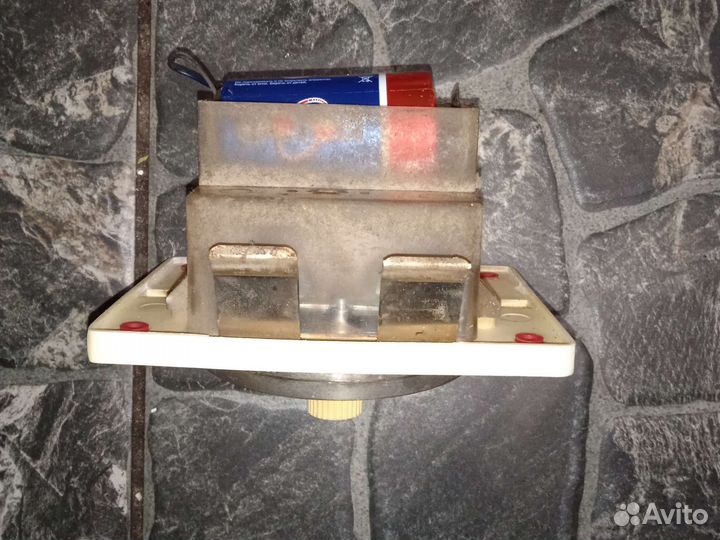 Часы кухонного гарнитура