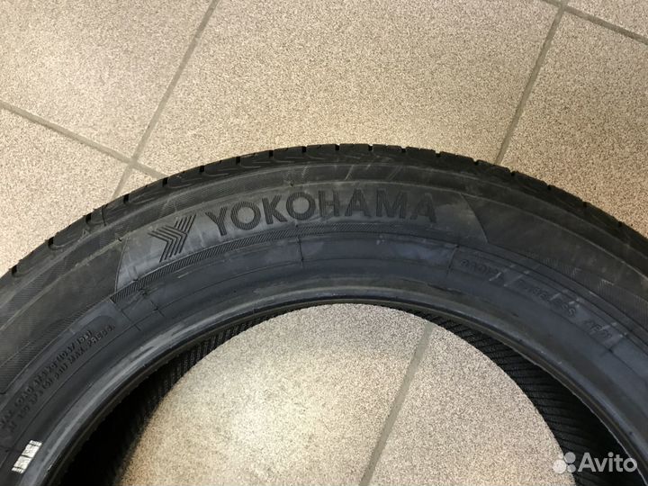 Yokohama BluEarth AE01 185/55 R15 182V