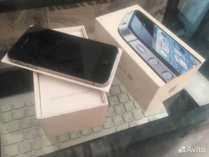 iPhone 4S, 8 ГБ