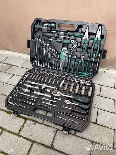 Набор инструментов 142 предмета SATA