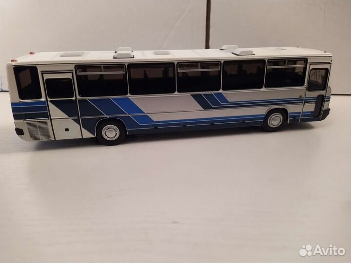 Автобус Икарус-250.59 синий Demprice 1:43