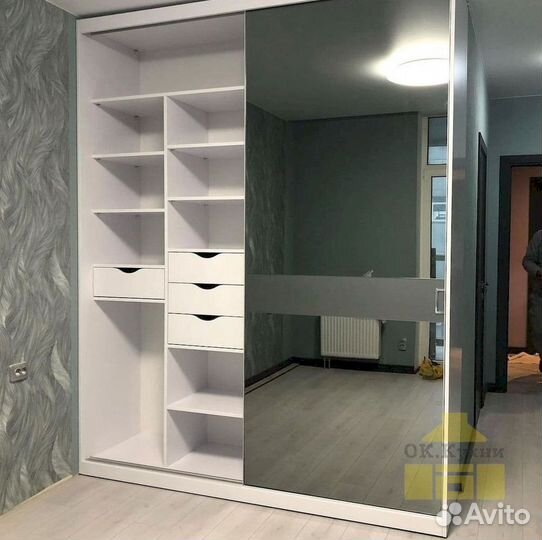 Распашной шкаф