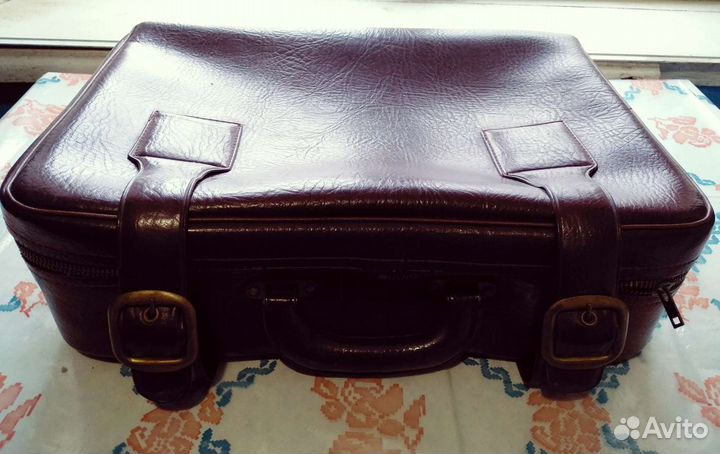 Чемоданы времен СССР