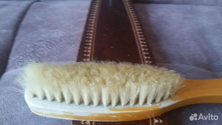 Щетка для одежды с декор резьбой СССР