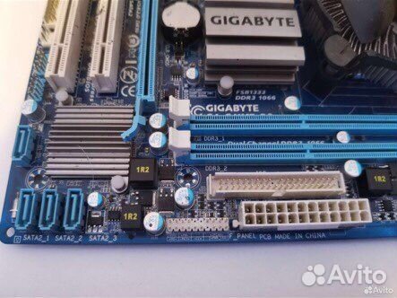 Материнская плата с процессором