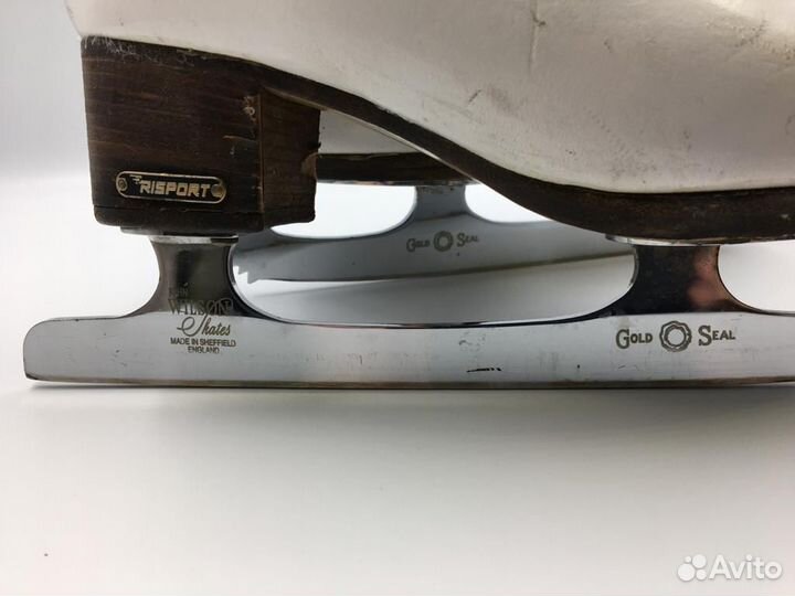 Профессиональные фигурные коньки risport