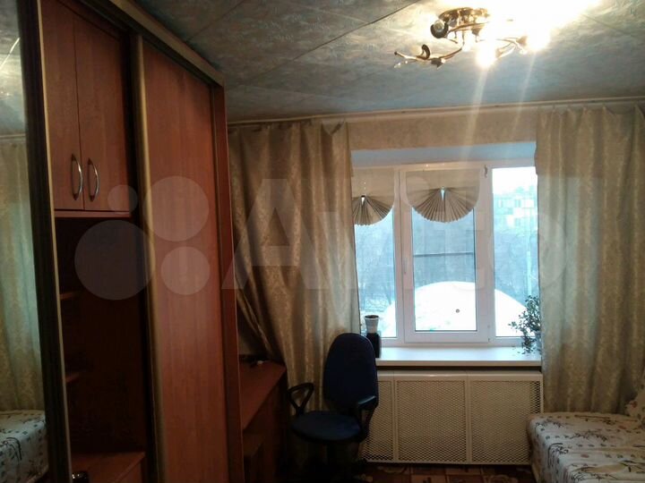 Комната 18 м² в 4-к., 4/5 эт.