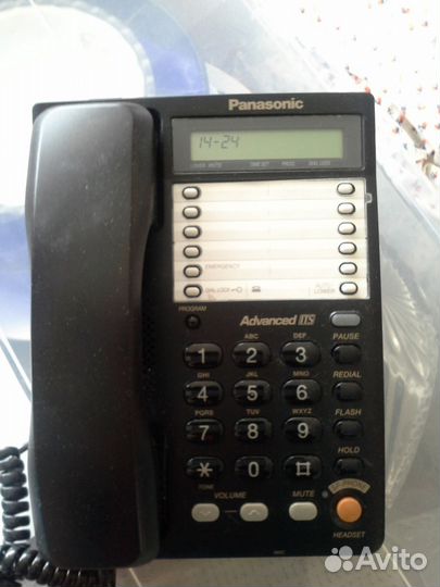 Стационарный телефон