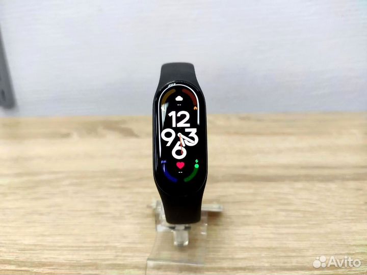 Фитнес браслет Xiaomi Mi SMART Band 7