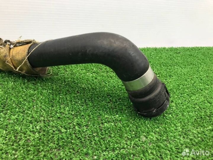 Шланг системы охлаждения Audi A4 B6 ASN 3.0 2004