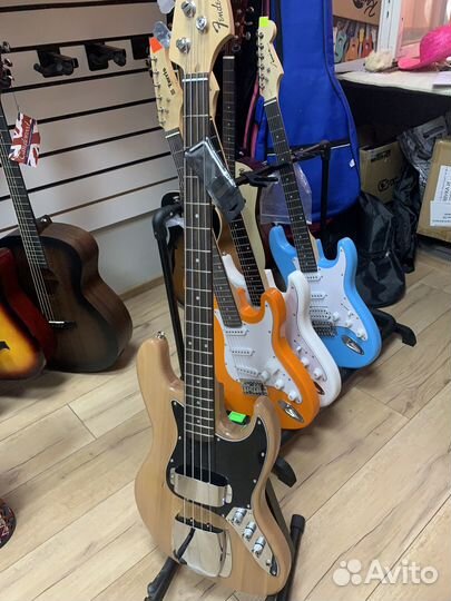 Бас гитара fender jazz bass
