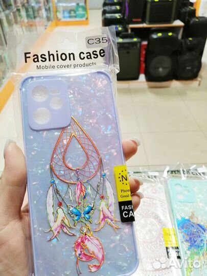 Чехлы на Realme C35