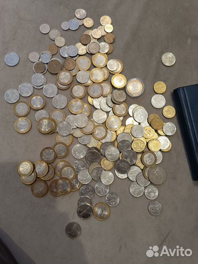 Юбилейные монеты 10рублей