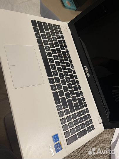Ноутбук asus