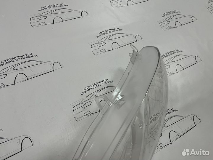 Водительское стекло фары Mercedes GL x164 X164