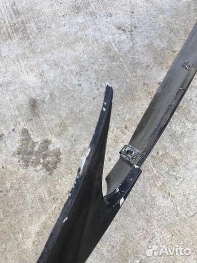 Нижние боковые обтекатели (лыжи) Honda Dio AF-56