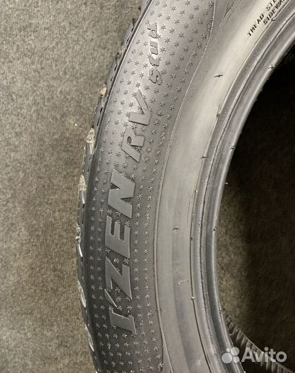 Kumho I'Zen RV Stud KC16 265/50 R20