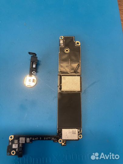 Материнская плата для Айфон SE 2020