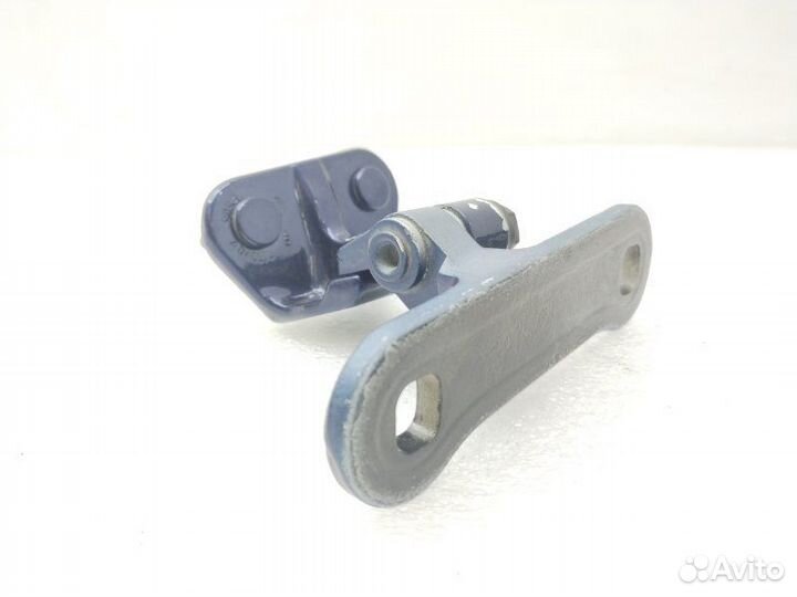 Петля двери задняя правая Mercedes-Benz Cls-Class