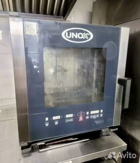 Пароконвектомат Unox 5 уровней