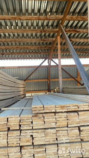 Лес, брус, доска, пиломатериал