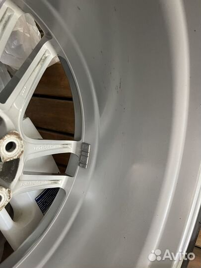 R20 Michelin Pilot Alpin 5 275/40, PCD 5x130 DIA 71.6